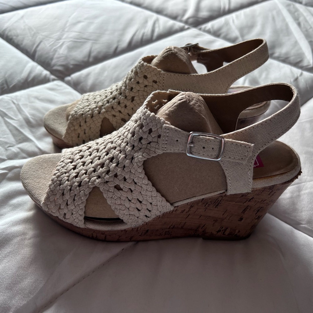 Pop Cream Woven Wedge Sandals